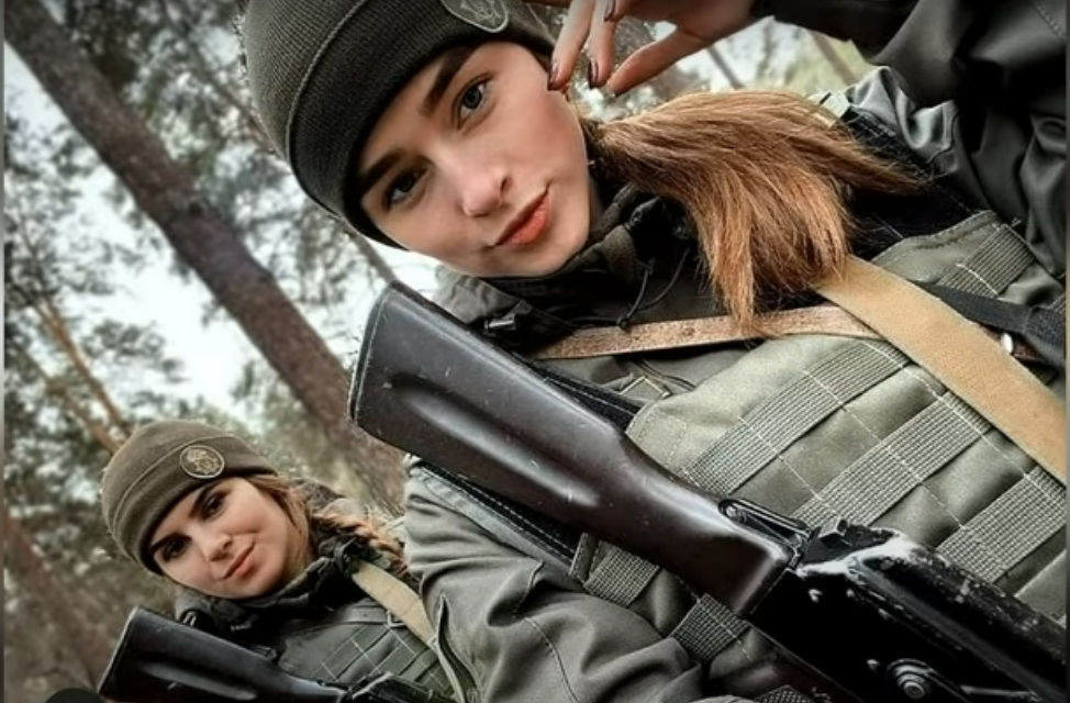 В Сети показали фото девушек из ВСУ, защищающих Украину: они не оставят оккупанту ни единого шанса