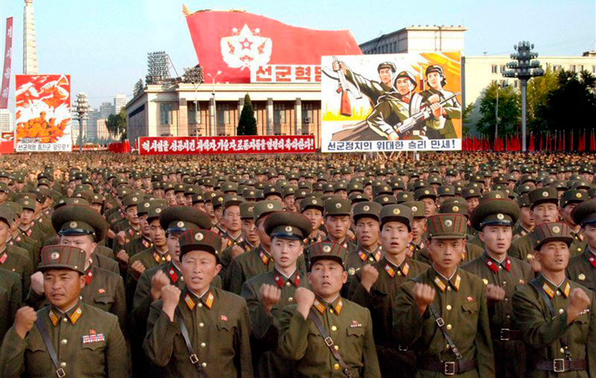 В Северной Кореи готовят "миллионы гробов" для защиты диктаторского режима: около 3,5 миллиона жителей КНДР и отставных солдат уже "подписались" на войну с США