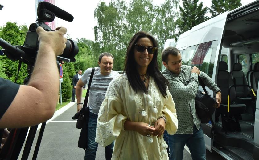 Поддержка для украинской сборной: в Лилль приехал Виталий Кличко и Джамала