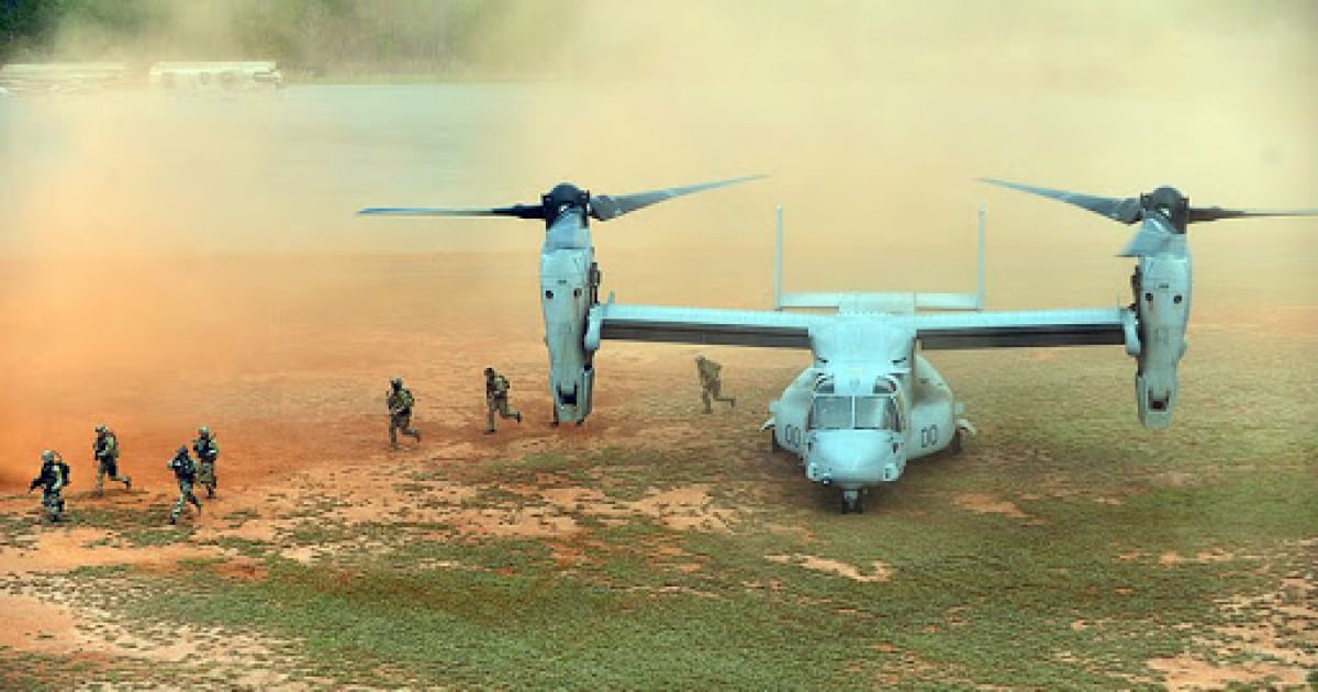 Кадры высадки десанта ССО ВСУ из конвертоплана V-22 "Osprey: "Долетит до Москвы за полтора часа"