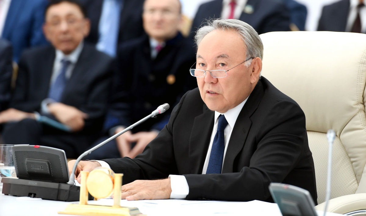 В Казахстане продолжается давление на родственников экс-президента Назарбаева: его близких лишают должностей 