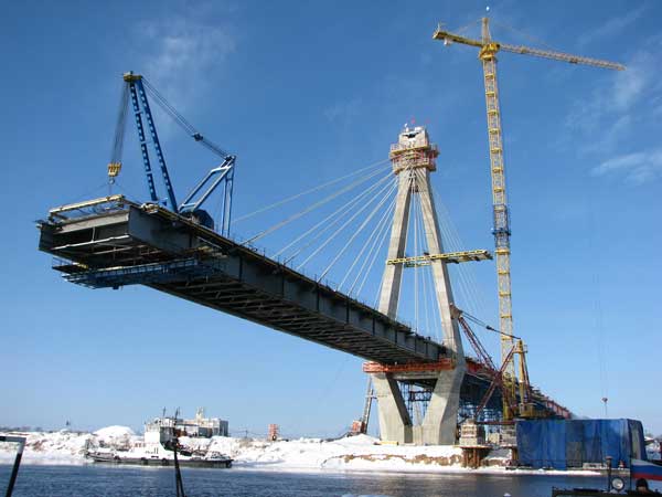 СМИ: Российские студенты будут строить Керчинский мост