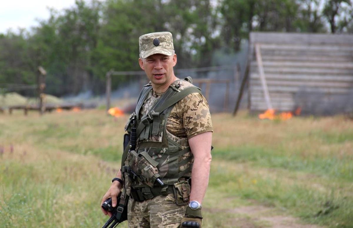 Генерал Сирський розповів The Economist про зміну тактики РФ і розкрив подробиці боїв на Луганщині