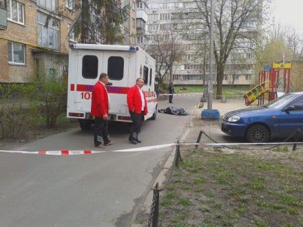 Опубликованы фото с места убийства журналиста Олеся Бузины