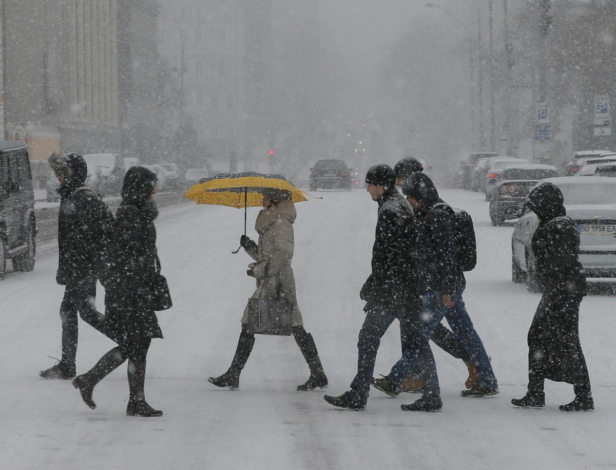 Первый уровень опасности: в Украине объявили штормовое предупреждение
