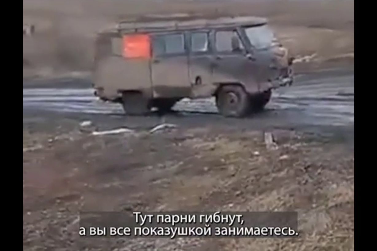 Татарстан поставил на фронт ржавый "УАЗик", у оккупантов "зрада": "Сдохнем все от вашей гуманитарки"