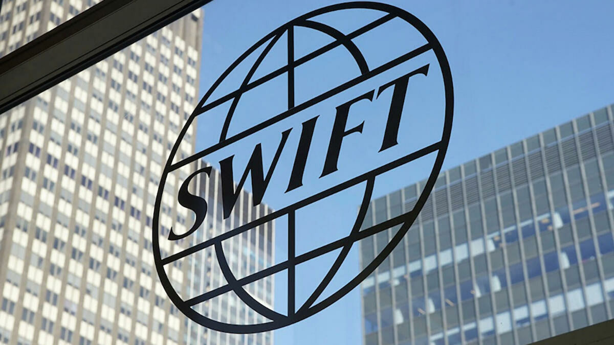 ​В Совфеде рассказали, почему США не смогут отключить Россию от SWIFT