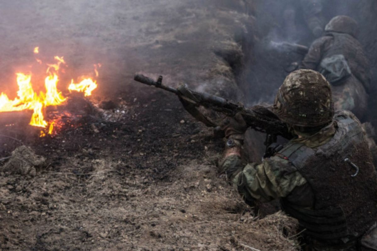 Эскалация на Донбассе: росСМИ сообщили о "подавлении огневых точек" ВСУ под Горловкой, у РФ потери