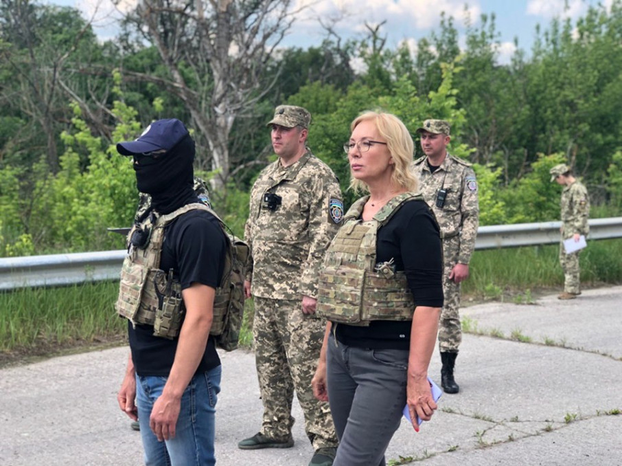 Еще 54 человека вернулись в Украину: Денисова рассказала, что произошло сегодня на границе с "ЛНР"