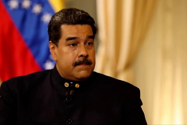 Венесуэла на грани: бескровный вариант не работает - цепляющегося за власть Мадуро снесут силой