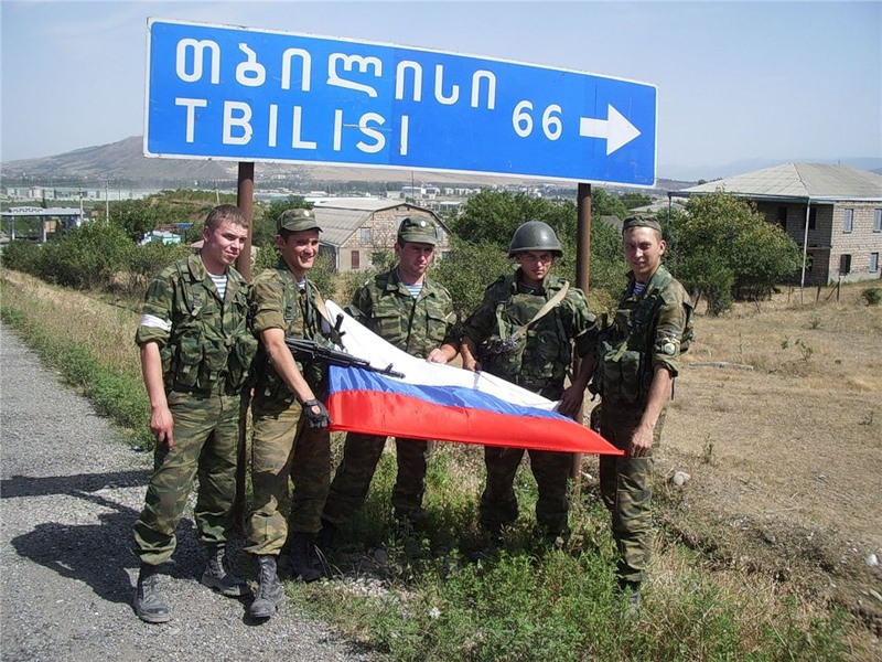 "Запад не поверил, что после Грузии целью России будет Украина", - экс-глава МИД Украины вспомнил о событиях 2008 года