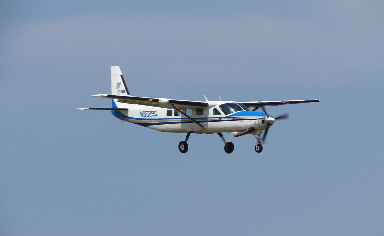 ​Авиакатастрофа в Нью-Йорке: спасатели доставали пилота и пассажира из горящего самолета