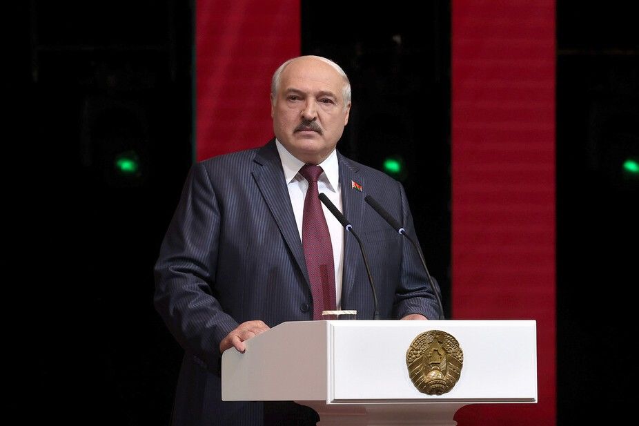​Лукашенко толкнул максимально антипутинскую речь: намекнул, что не позволит поглотить Беларусь
