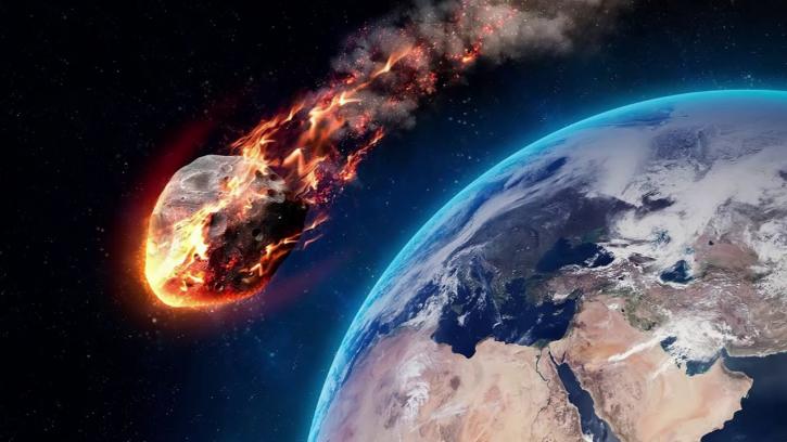 Сокрушительное падение астероида: ученые назвали дату вторжения огромного объекта на Землю