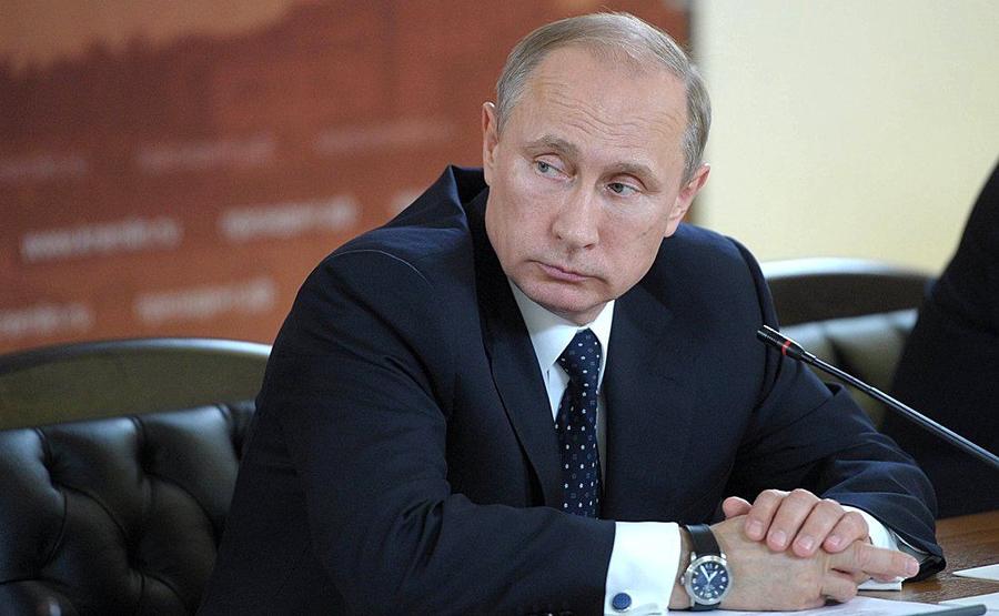 Включение Донбасса в состав России: российский политолог Радзиховский назвал главную причину, почему Путин не пойдет на этот шаг