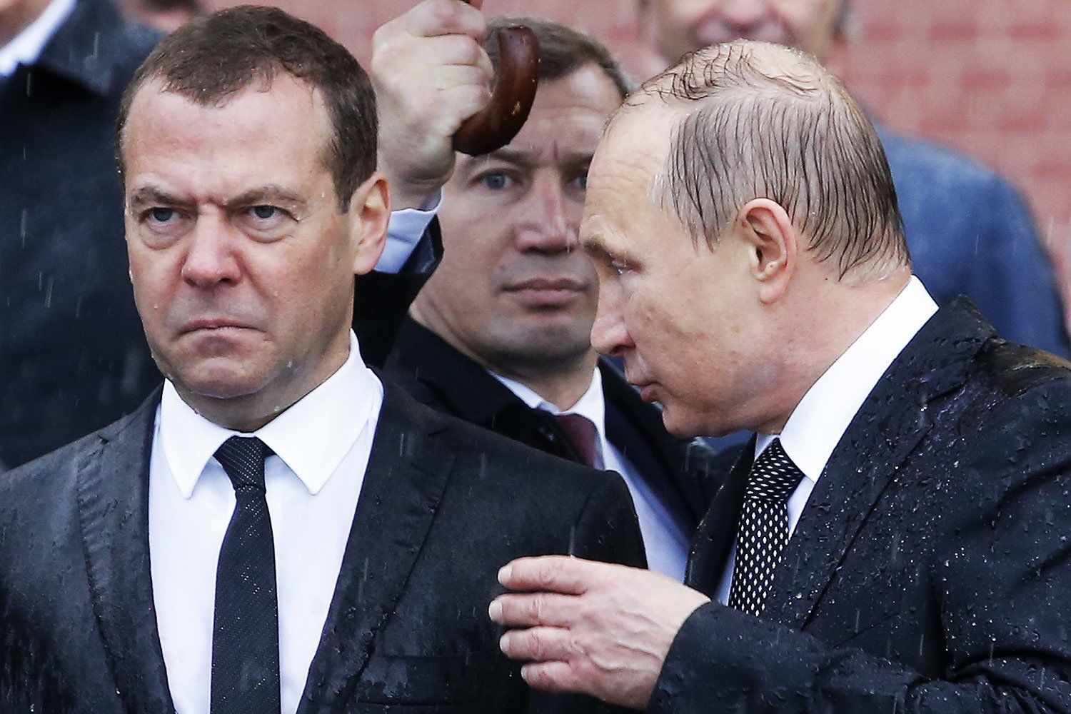 "Оружия у них достаточно", - Медведев после "Рамштайна" предрек России тяжелые времена 