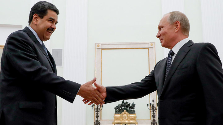 Кремль подтвердил присутствие российских "специалистов" в Венесуэле