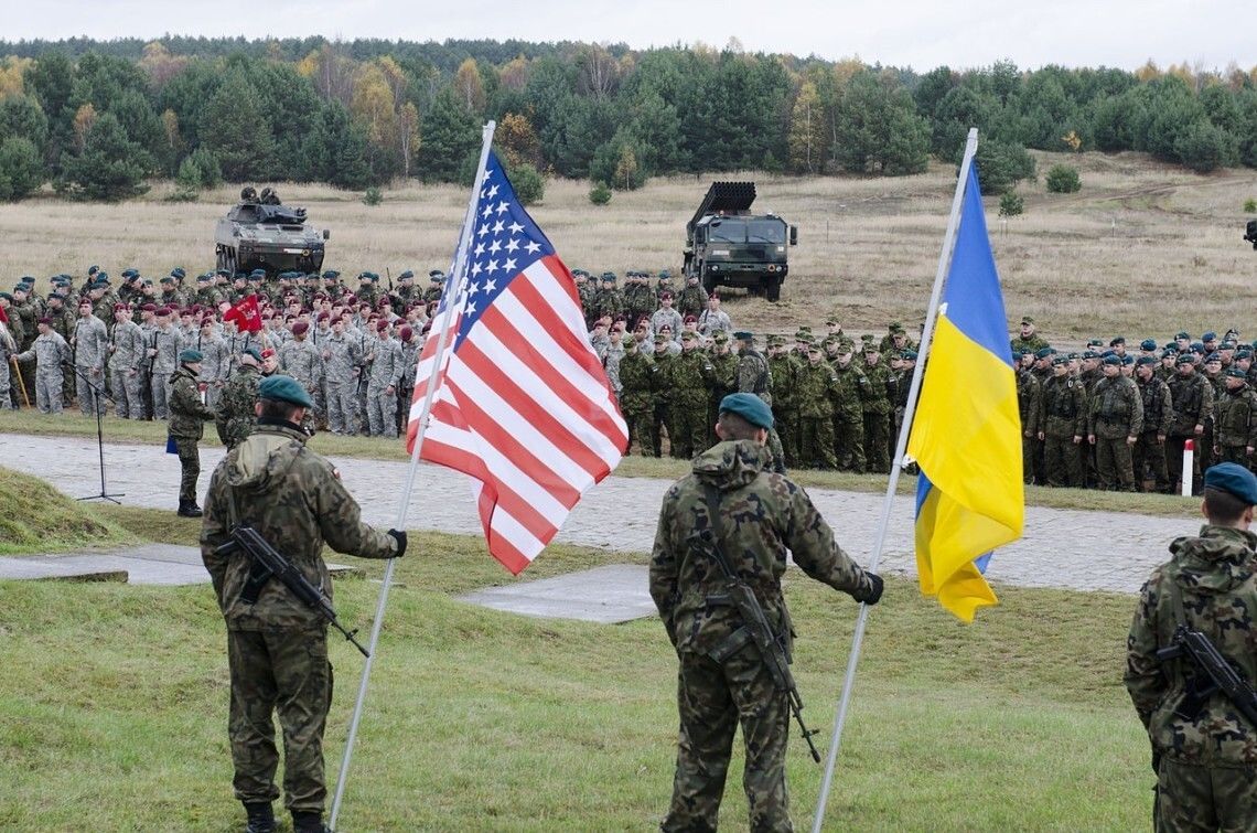 Украина может получить членство в НАТО, отдав оккупированные территории РФ, - офис Альянса