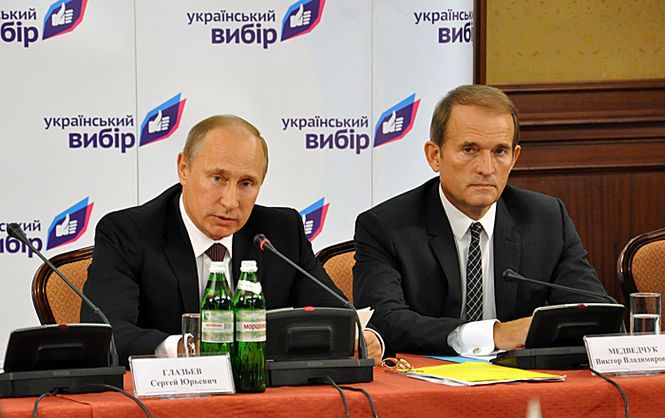 Выбрал своего персонажа: журналист объяснил, почему Путин делает ставку на Медведчука