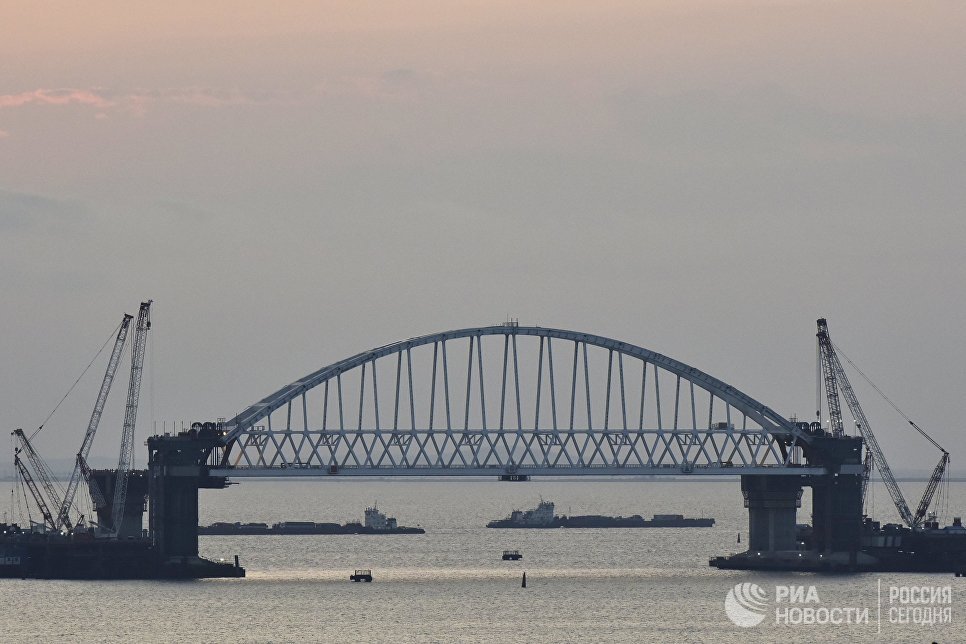 После громкого скандала Нидерланды проверяют законность участие своих компаний в строительстве Керченского моста