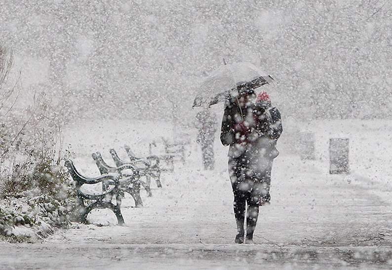 В Украину движется "снежный шторм": синоптики рассказали, какие области завалит снегом