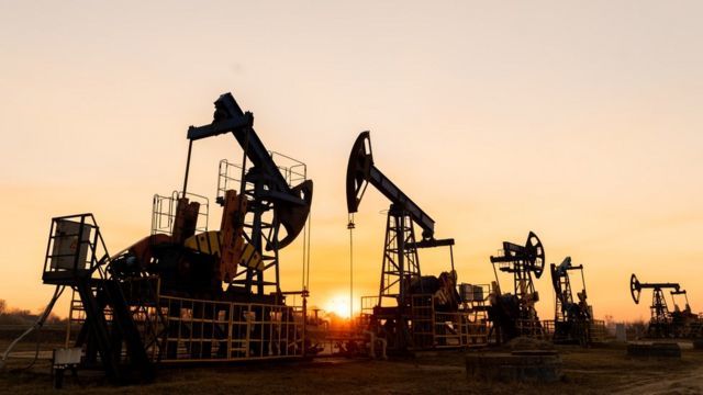 Россия может прекратить поставки нефти на рынок: Новак назвал условия