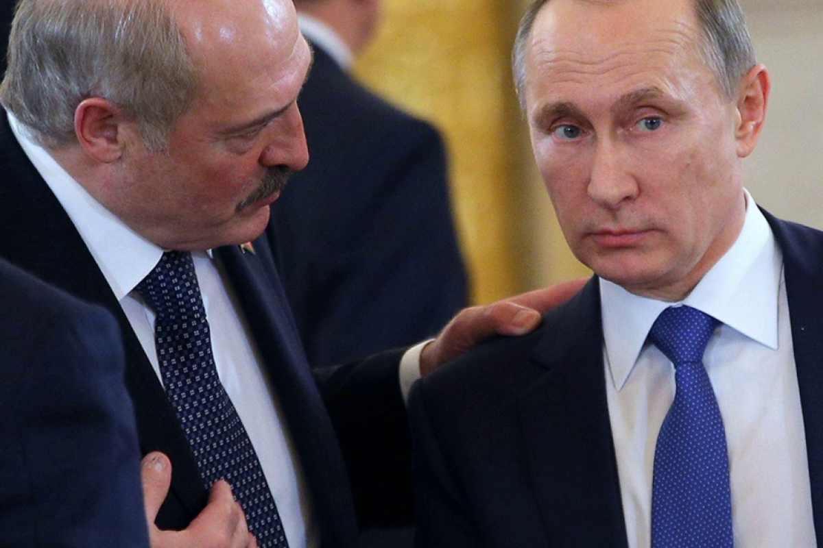 ​Лукашенко наносит ответный удар: у россиян начались проблемы на границе Беларуси