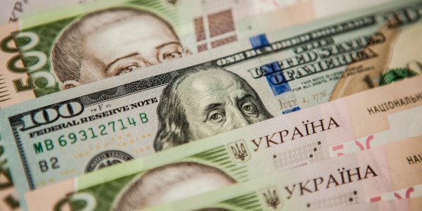 В Украине с курсом доллара происходит что-то серьезное: аналитики дали прогноз его динамики к гривне 