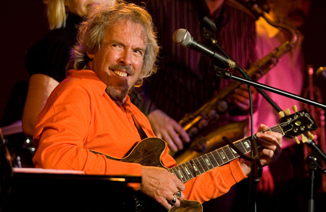 В Москве неизвестные сорвали концерт Макаревича, распылив едкий газ