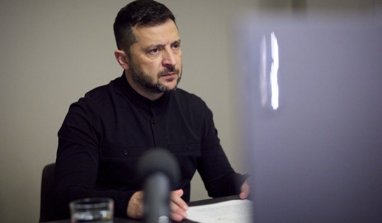 "Делают опасные вещи для себя", – Зеленский предупредил Венгрию после вторжения ее дрона в Украину