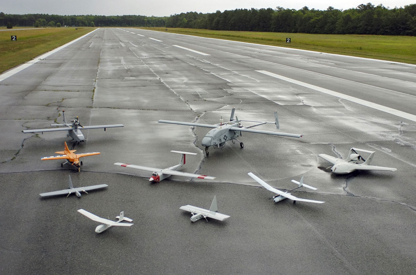 ​Не только ракеты Storm Shadow, но и ударные дроны, летящие на 200 км: Британия анонсировала помощь ВСУ