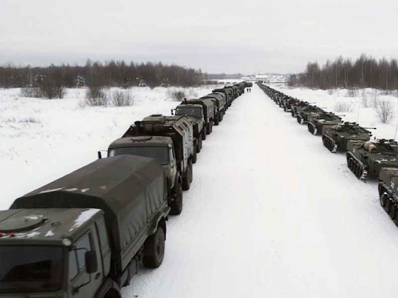 Росія раптово почала відводити армію від кордону: Міноборони РФ зробило офіційну заяву 