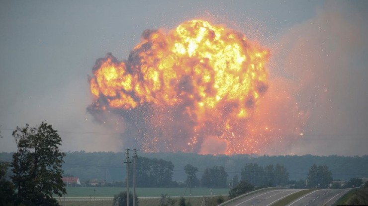 Взрывы на складах Минобороны в Калиновке: что произошло