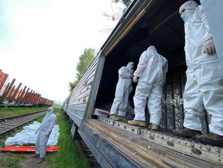 Показано ідеальний поїзд Київ – Москва: на Київщині зібрали тіла окупантів у вагони-рефрижератори