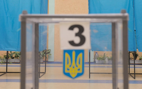 Милиция Луганской области обвинила членов трех ОВК в затягивании подсчета голосов