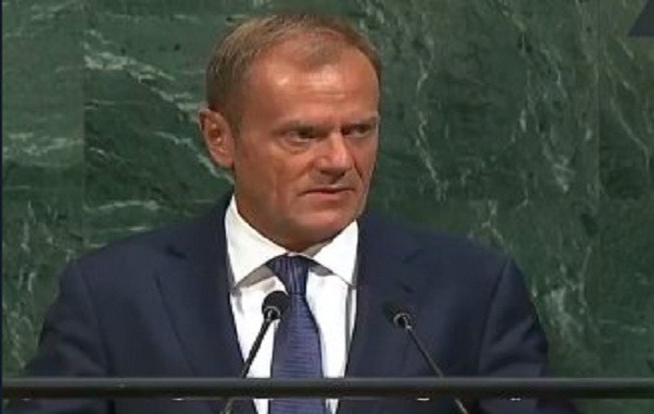 Председатель Евросовета Туск осудил трусость мирового сообщества: "Евросоюз и ООН не могут колебаться в борьбе со злом, в том числе с агрессией России в отношении Украины"