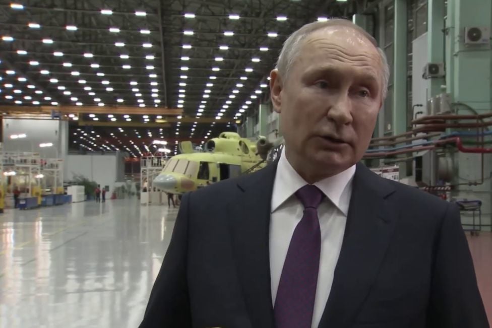 ​"Мы же 8 лет пытались", - Путин в Улан-Удэ снова оправдывался за "спецоперацию"