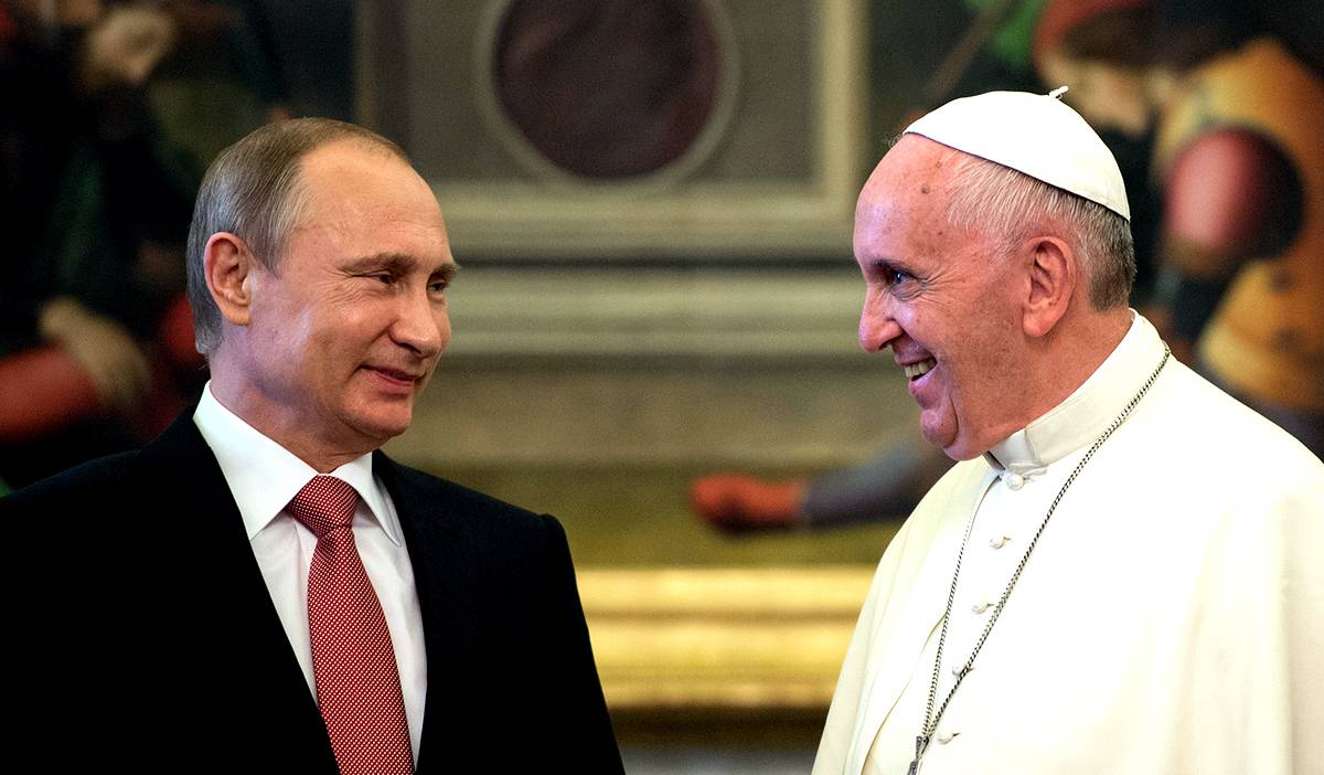 Папа Римский встретится с Путиным из-за войны на Донбассе