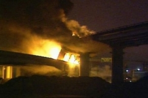 Подробности взрыва железнодорожного моста в Мариуполе