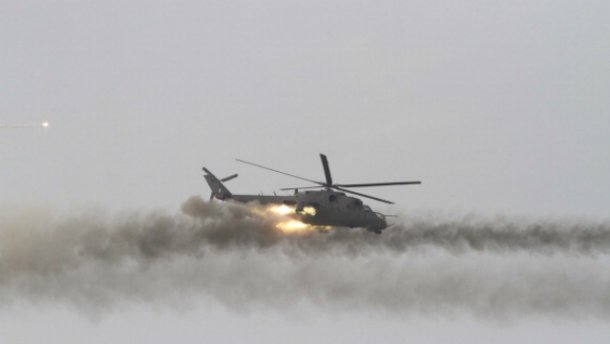 В Сеть загрузили кадры, как сбивали вертолет с 2-мя российскими военными 