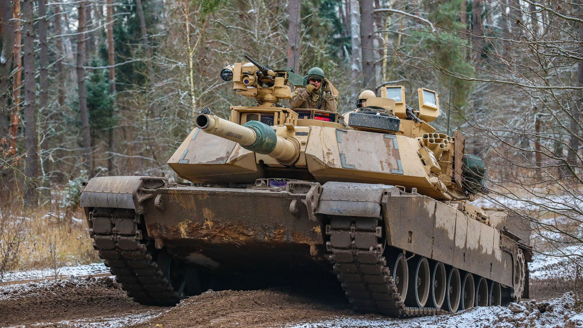 США назвали сроки отправки танков Abrams в Украину