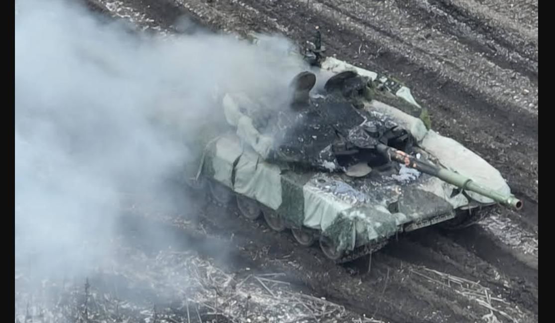Росія кинула на штурм Вугледару танки – окупанти підірвалися на мінному полі ЗСУ