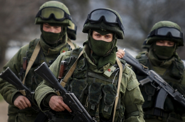 Стрелков: в Крыму все сделали «зеленые человечки», местные жители были на подтанцовках