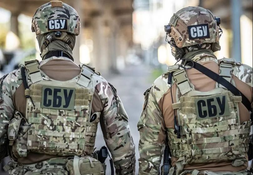 Агенты РФ пытались передать "Лохматому" данные о госзаказах – СБУ раскрыла шпионскую пару в Николаеве