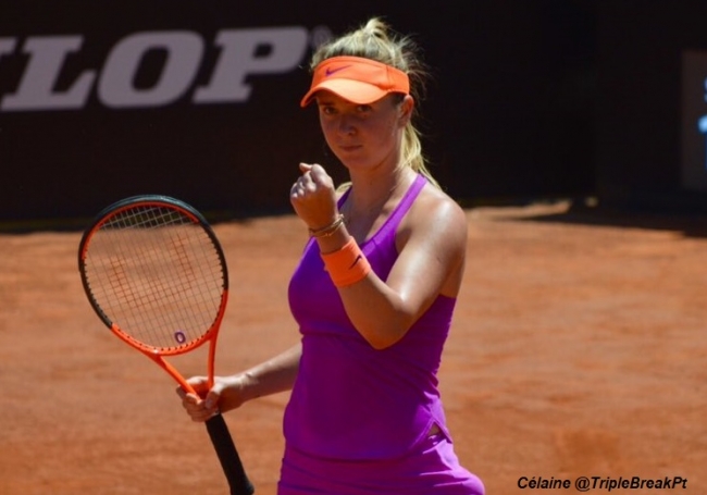 Украинка Свитолина одержала волевую победу и впервые вышла в четвертьфинал престижного турнира WTA в Риме