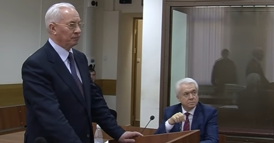 Опубликовано видео допроса Азарова: госпереворот, отказ от сотрудничества с ЕС и другие ответы экс-премьера