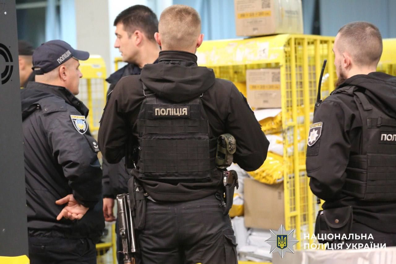 В Киеве задержали мужчину, из-за которого взорвалась посылка на "Укрпочте": полиция раскрыла детали