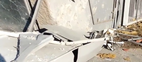 "Донбасс Арена" после обстрела: разрушенные ступеньки, сломанные турникеты и разбитые кирпичи 