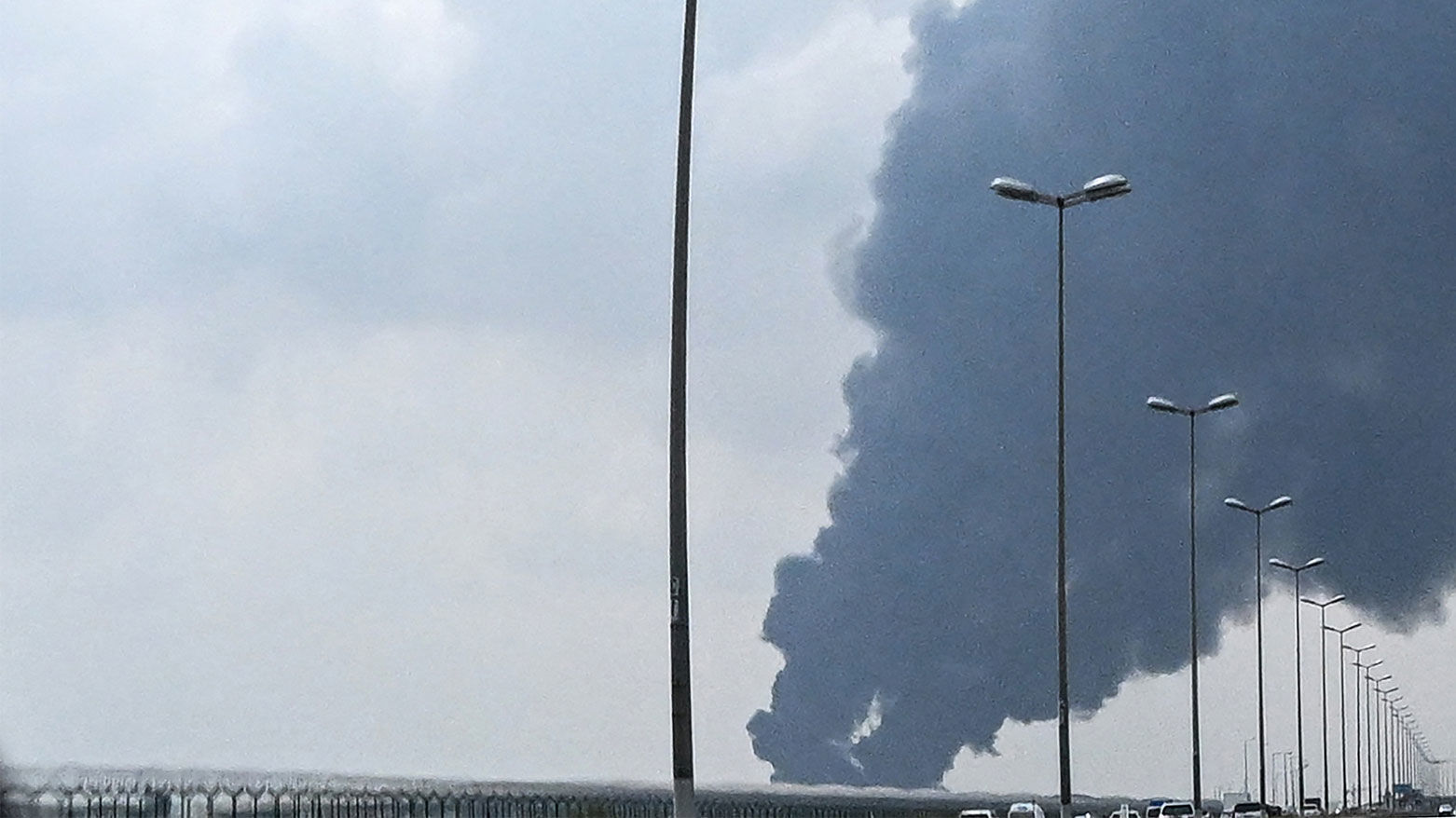 Иран атаковал кувейтский танкер Al-Salmi в порту Дубая