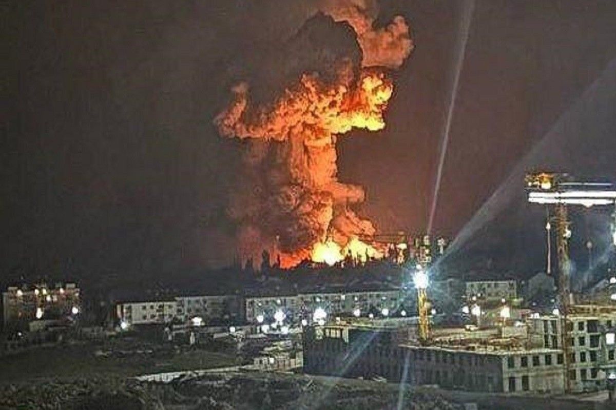 В Новороссийске всю ночь раздавались взрывы: украинские БпЛА атаковали морской порт